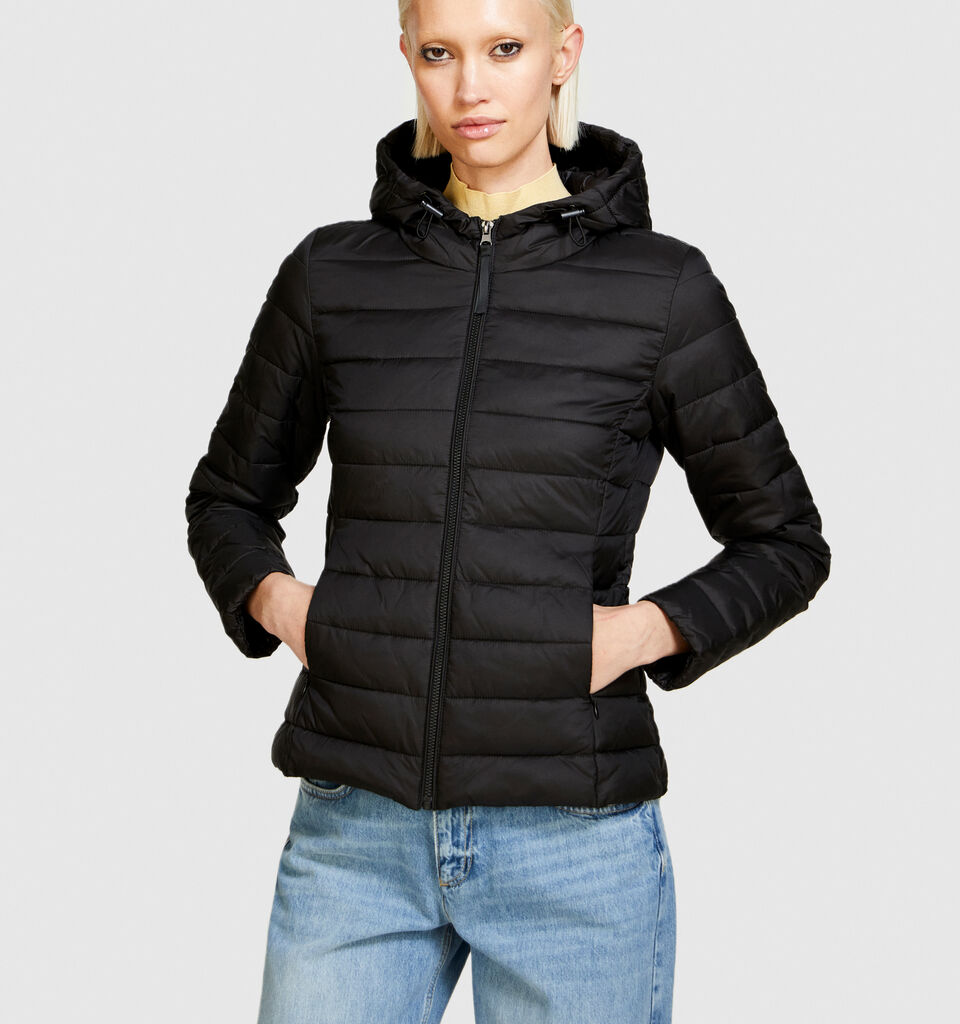 Padded slim comfort fit jacket - women's puffer jackets and coats - Black | Sisley image number 4